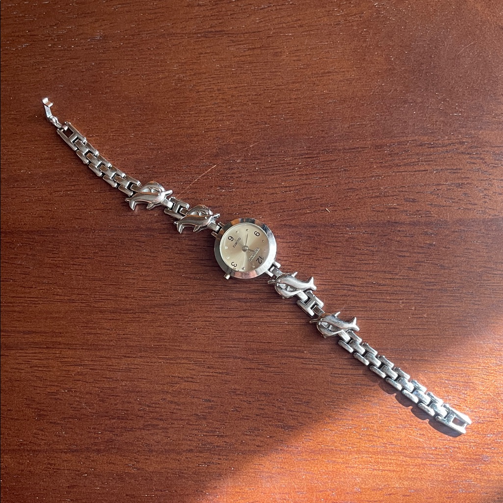 Geneva Womens Silver And Gold Tone Bracelet Watch 17$